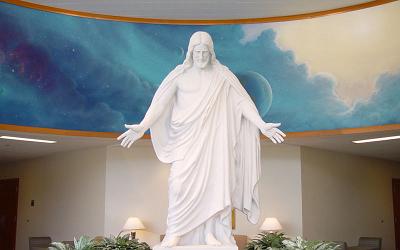 Patung Yesus